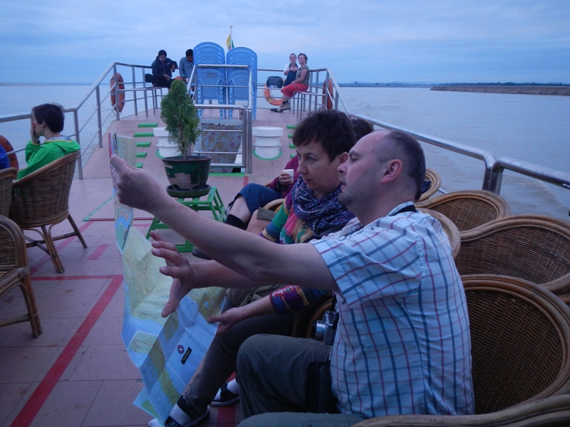 На корабле по великой реке Иравади